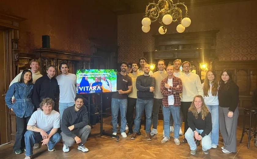 The Startups & Pancakes community together at a session